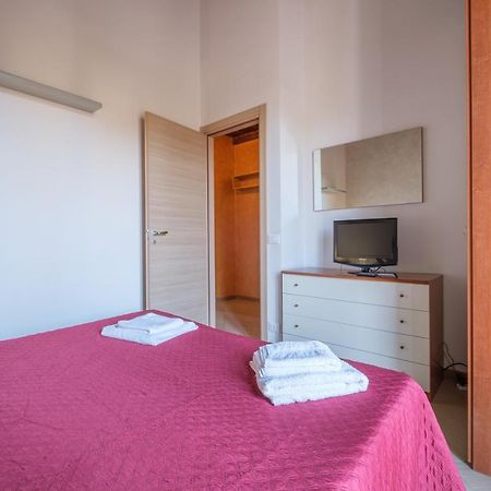 Casa Vacanza Josephine Villa Barcellona Pozzo di Gotto Eksteriør billede